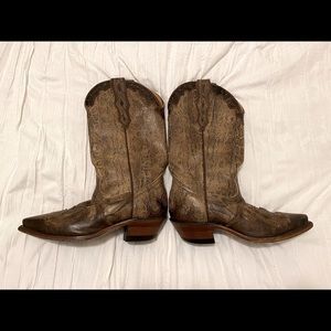 Boulet Women's Western snip Toe Cowgirl Boot